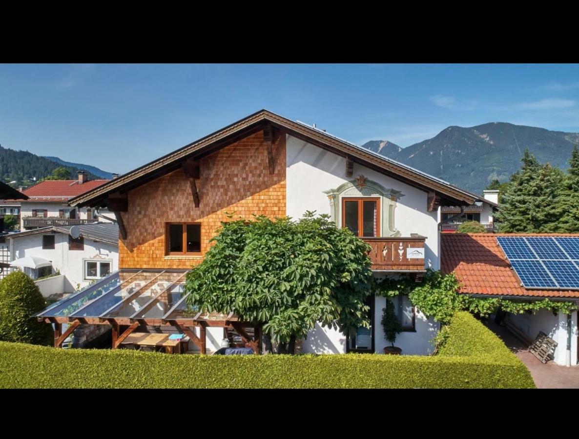 Appartement Zum Servus Garmisch-Partenkirchen